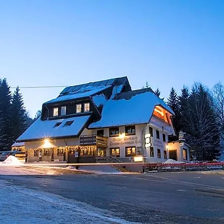 Pop-up Stuub Szálloda Feldberg
